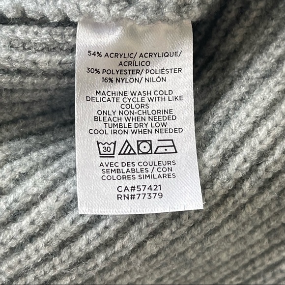 Ann Taylor Woman’s Gray Chunky Knit Lace up neckline sweater size XS warm & cozy - Picture 8 of 14